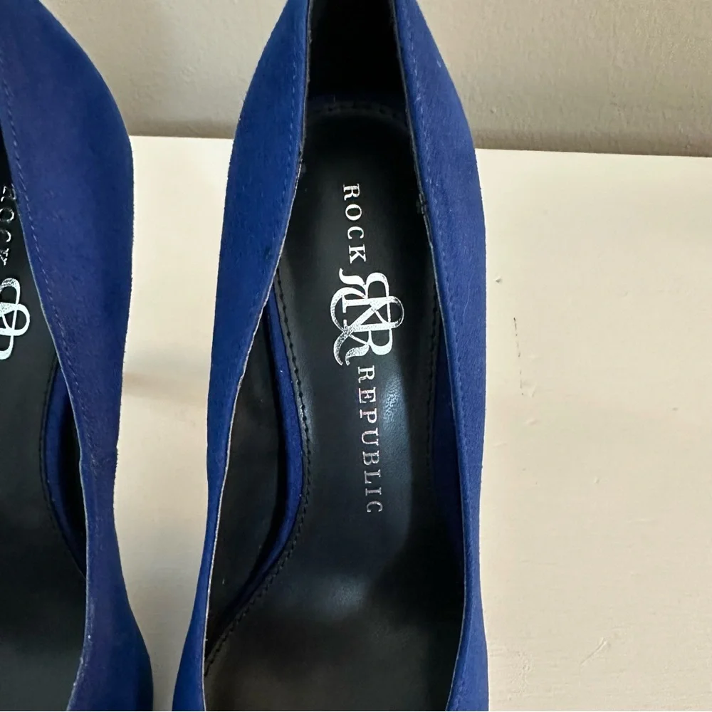 Rock & Republic Blue Suede 4” High Heel Shoes - Picture 6 of 7